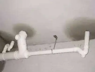 金水卫生间测漏水的几种情景